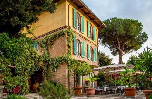 Grottaferrata Hotel | Inviting Hotel Verdeborgo: Comfort for the Whole Family