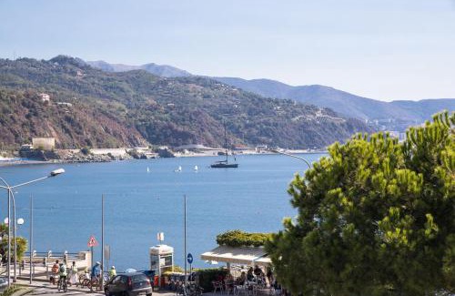 Arenzano Apartment | Experience Comfort at Residence Via Di Francia - Rated 9.2/10