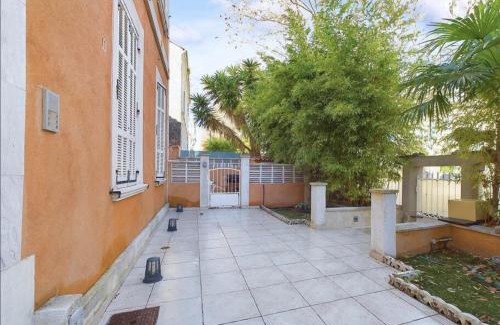 La Seyne-sur-Mer Apartment | Pet & Child Friendly Stay at Residence Villa Ange