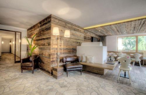 Sand in Taufers Apartment | Exceptional Residence Villa Calluna with Pool & Hot Tub