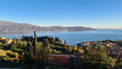 Pulciano Apartment | Residence Virgilio Yellow