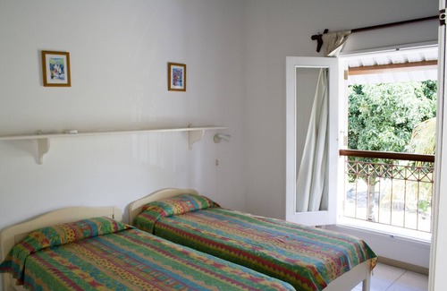 Grand Gaube Villa | Seafront Bungalows with Pool and Family Amenities Awaits