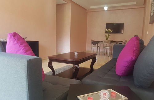 El Mansouria Apartment | Private Garden Retreat with Pool and Kitchen Amenities