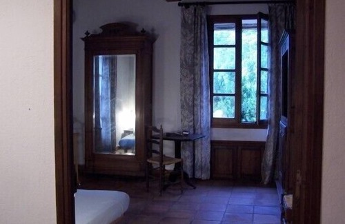 Pont-Saint-Esprit Other | Charming Residence with Pool and High Guest Rating of 9.2