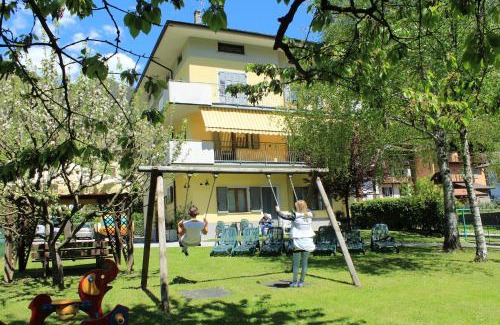 Tiarno di Sotto Apartment | Discover Residence Zecchini: Pet-Friendly Retreat Rated 9/10