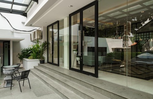 Guntur House | Family-Friendly Residences by RedDoorz @ Guntur Raya