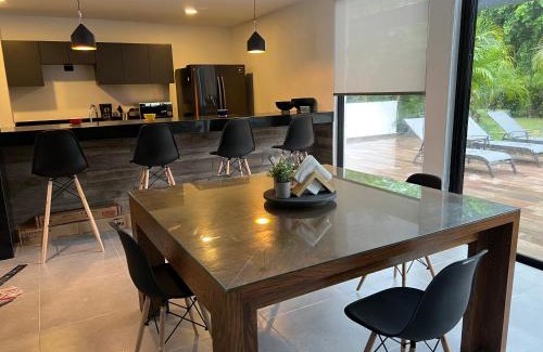 Merida Municipality House | Unforgettable Luxury Stay at Residencia Completa de Lujo