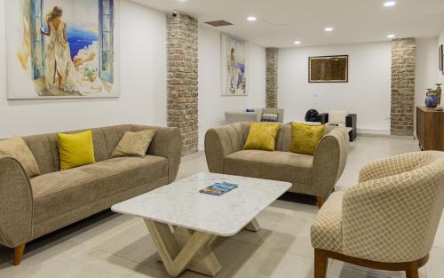 San Bartolo Hotel | Residencia las bahias 175