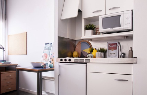 San Cristobal Hotel | Discover Residencia Tomás Alfaro Fournier: Ideal Campus Stay