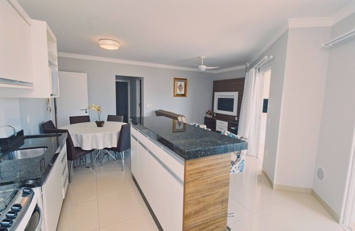 Centro Apartment | Experience Residencial Baía dos Golfinhos: Rated 9.8/10
