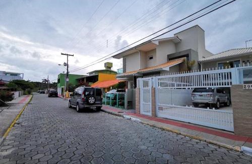 Campeche Leste House | Delightful Residencial das Dunas: 4-Star Family Retreat