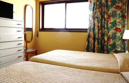 Praia de Mira House | Oceanfront Residencial do Mar: Family & Pet-Friendly Retreat