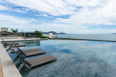 Ingleses do Rio Vermelho Apartment | Discover Residencial Espelho Das Aguas - 4-Star Oceanfront Retreat