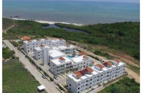 Conde Apartment | Beachfront Residencial Granito e Jasmim with Pool & Pets