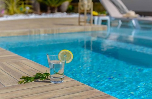 Puente Genil House | Idyllic Residencial Las Torrecillas with Private Pool