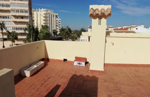 Xeraco Apartment | Family-Friendly Getaway at Residencial Les Motes
