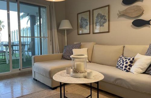 Molinell Apartment | Oceanfront Residencial Mar de Denia 2 - Rated 9.7/10