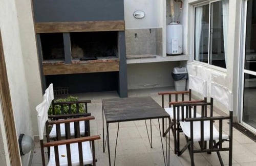 Parana House | Inviting Residencial Pellegrini: Child-Friendly Retreat