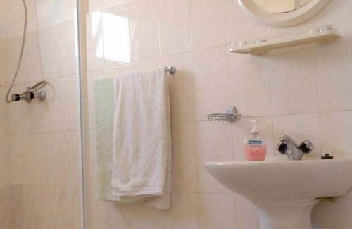 Ponta do Sol Bed & Breakfast | Budget-Friendly Residencial Ponta do Sol with Restaurant