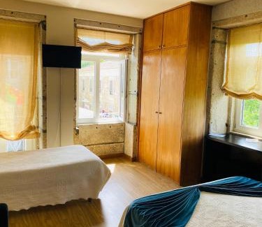Valenca House | Family-Friendly Stay at Residencial Portas do Sol, Rated 9/10