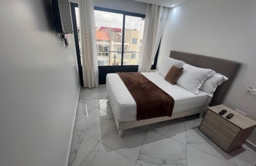 Tarrafal Hotel | Relaxing Stay at Residencial Santo Amaro with Ocean View