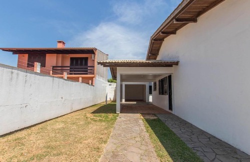 Torres House | Exceptional Stay at Residencial Sol de Verão with Ocean Views
