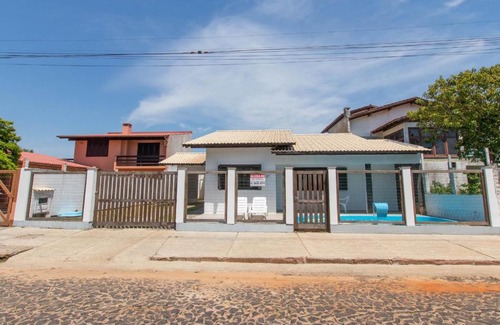 Torres House | Exceptional Stay at Residencial Sol de Verão with Ocean Views
