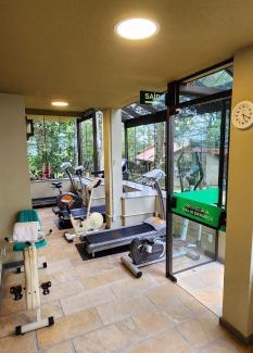 Bairro Lago Negro Apartment | Cozy Residencial Vale Dourado with Ocean Views & Pool