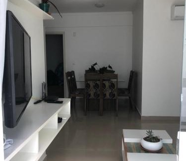 Ingleses do Rio Vermelho Apartment | Pet-Friendly Residencial Valente with Ocean Views Await