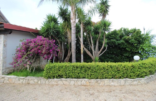 Porto Cesareo House | Family-Friendly Residential Complex with Pool and Spa