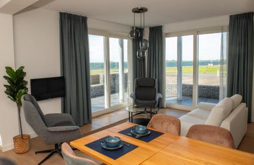Sint Philipsland Hotel | Pet-Friendly Residentie Oosterschelde with Oceanfront Views