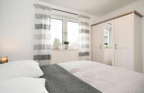Neustadt in Holstein Apartment | Family-Friendly Residenz am Yachthafen Seaside Marina