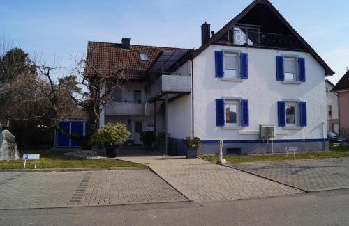 Haltingen House | Pet-Friendly Retreat at Residenz Labee with High Ratings