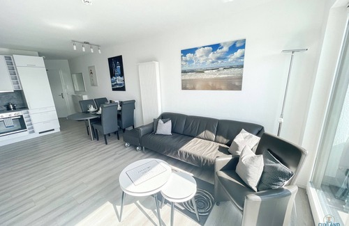 Duhnen Apartment | Breathtaking Oceanfront Stay at Residenz Mühlentrift 11