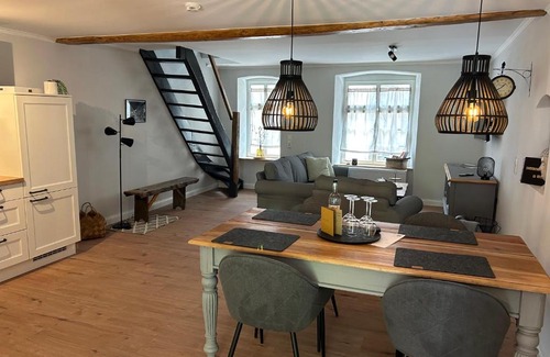 Traben-Trarbach Apartment | Top-Rated Residenz Moselliebe: Family-Friendly Retreat