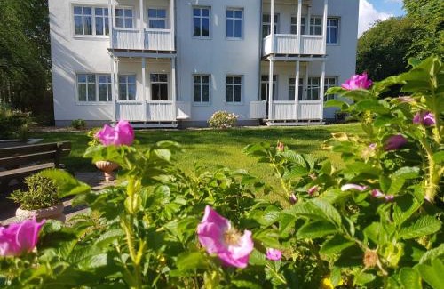 Sellin Apartment | "Residenz Seeblick" 16 mit seitlichen Ostseeblick