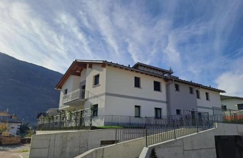 Madonna di Tirano Apartment | Top-Rated Residenza 39 Near Bernina Express - Family-Friendly