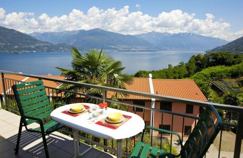 Pino Lago Maggiore Apartment | Child-Friendly Retreat at Residenza Arcobaleno - Rated 9/10