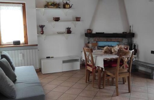 Maccagno House | Discover Residenza Campagnano: Pet-Friendly Retreat