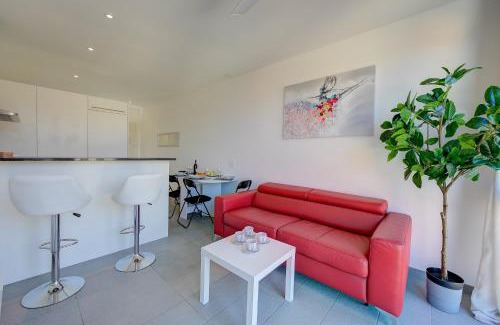 Mendrisio Apartment | Cozy Residenza Castello - Pet-Friendly Retreat Awaits