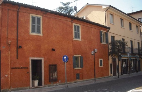 Lazise Old Town Apartment | Guest Rated 9.6: Residenza Corsocangrande25 with Ocean View