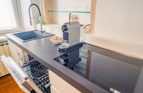 Verona City Centre Apartment | Discover Residenza Corte Carnesali - Ideal for Families