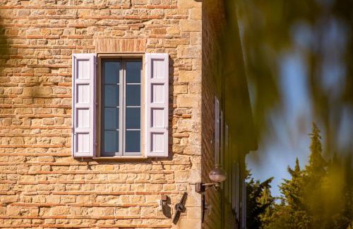 Pesaro House | Premier Residenza La Canonica: Oceanfront Bliss & Top Ratings