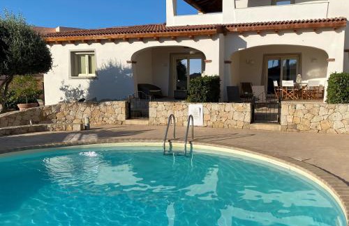 Limpiddu Apartment | Discover Residenza Limpiddu: Oceanfront Bliss with Pool