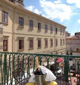 Amalfi Hotel | Unforgettable Stay at Residenza Luce - Guest Rated 9.8/10