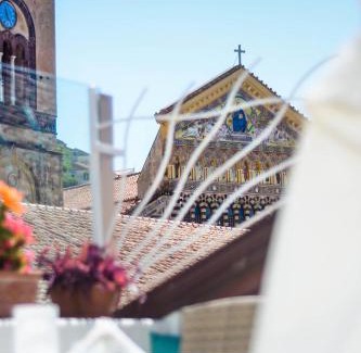 Amalfi Hotel | Unforgettable Stay at Residenza Luce - Guest Rated 9.8/10