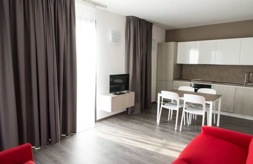 Perledo Apartment | Inviting Residenza Luigina: Oceanfront Stays & Pool Access