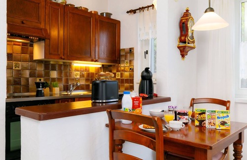 Piazzogna Apartment | Tranquil Residence Miralago with Lake View & Pool Access