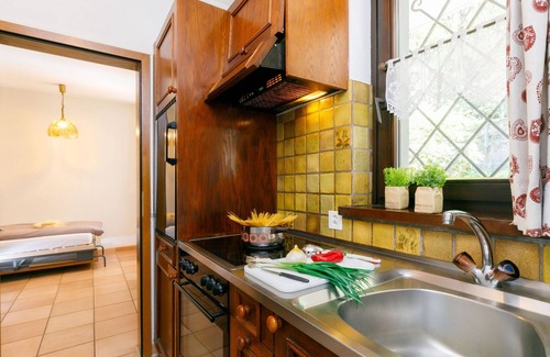 Piazzogna Apartment | Lake View Residence Miralago with Pool and Spa Amenities