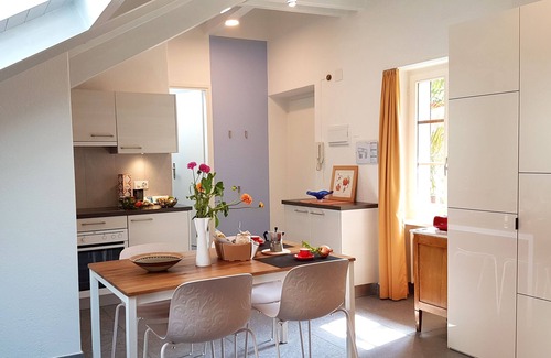 Locarno Apartment | Guest Rated 10/10: Residenza Motta with Pet-Friendly Amenities